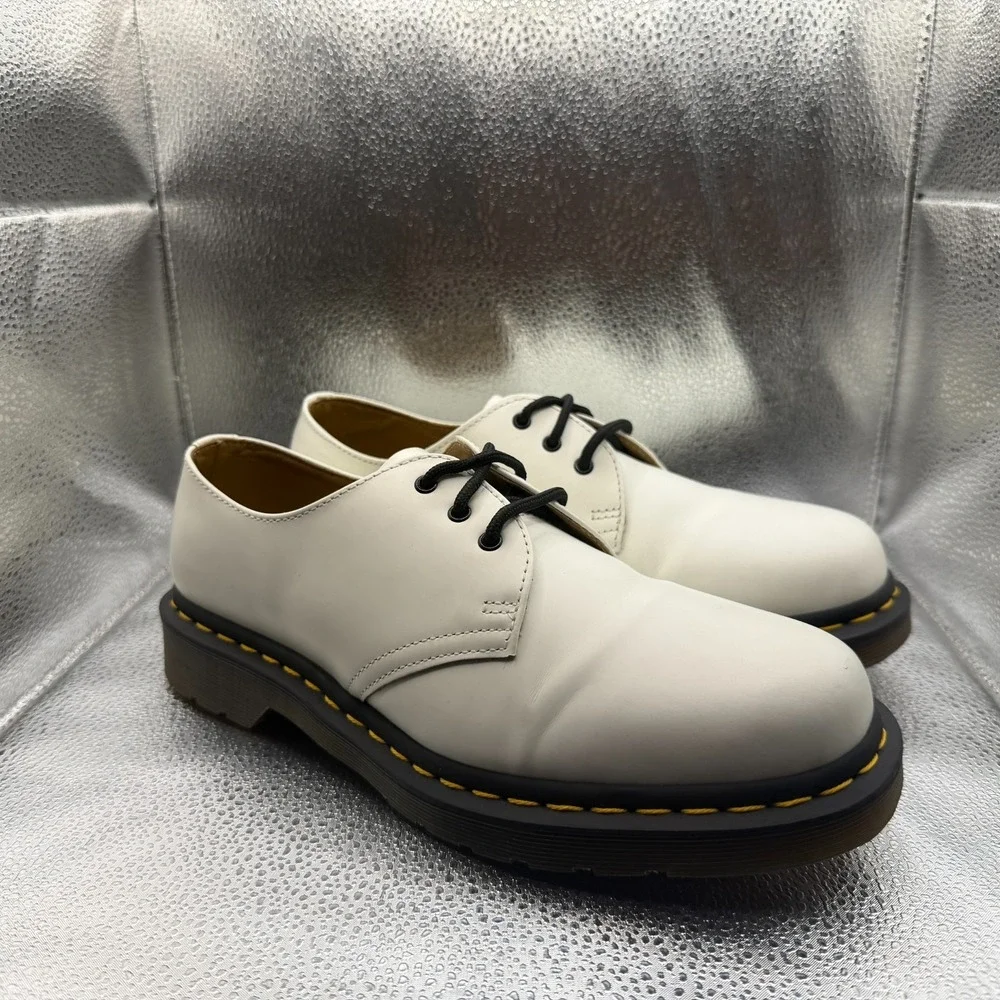 Size 8‎ Dr. Martens 1461 Smooth Patent Leather White Lace-Up Oxford Shoes